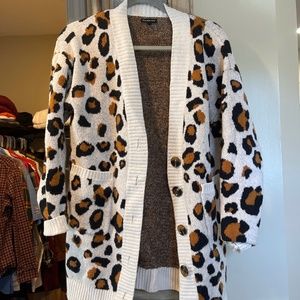 Cheetah Printed Cardigan
